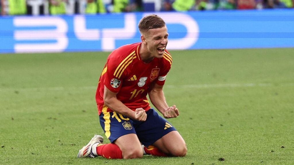 Dani olmo festeja al marcar el gol ganador contra Francia
España